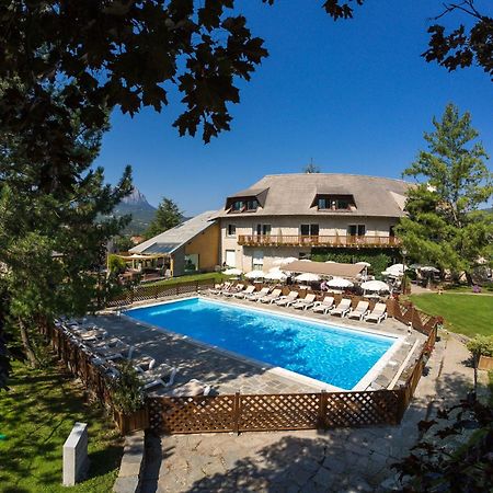 Hôtel&Spa Les Bartavelles Crots Exterior foto